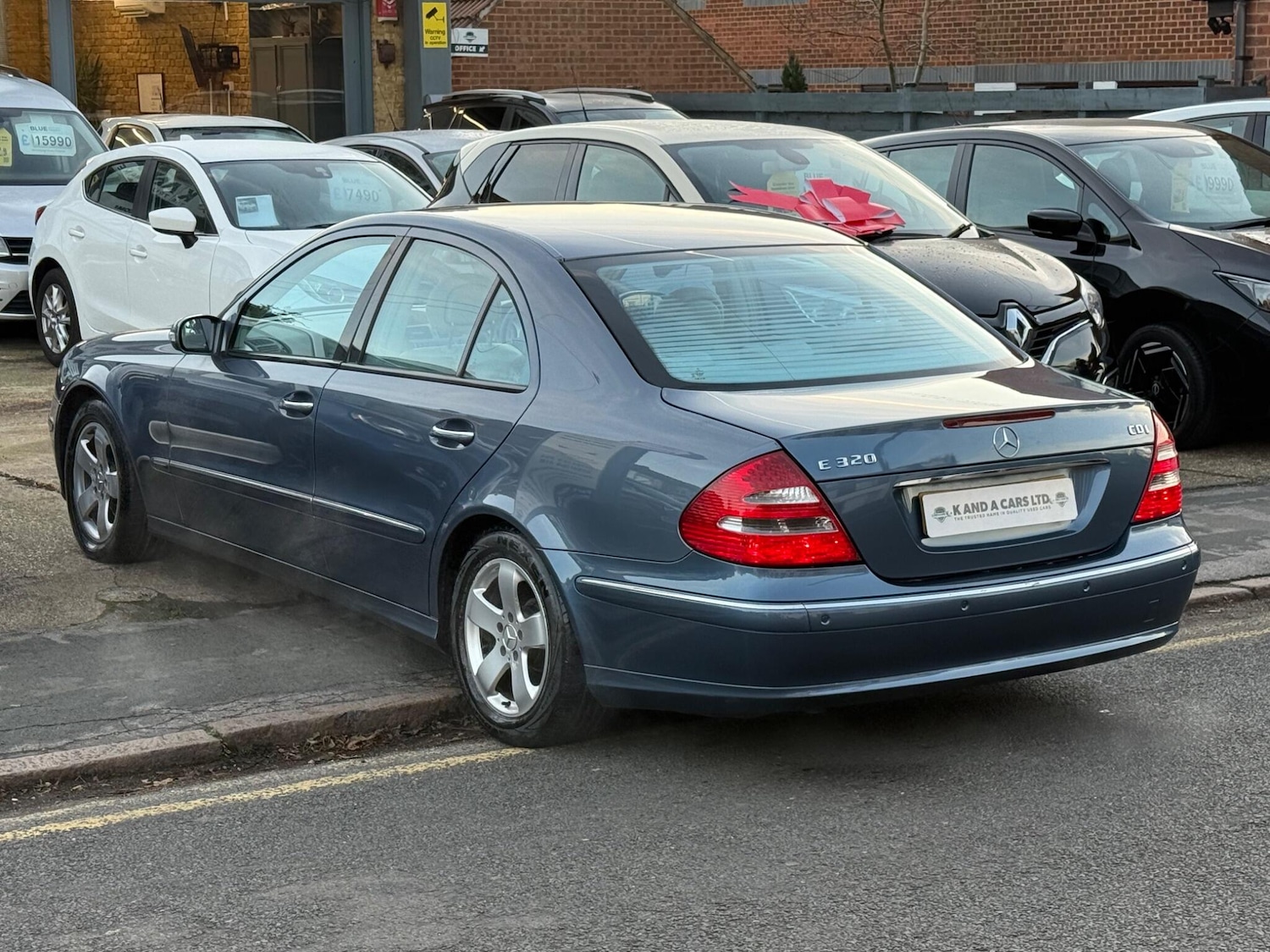 Used Mercedes-Benz E Class 2004 for sale - 76658337: Photo 7