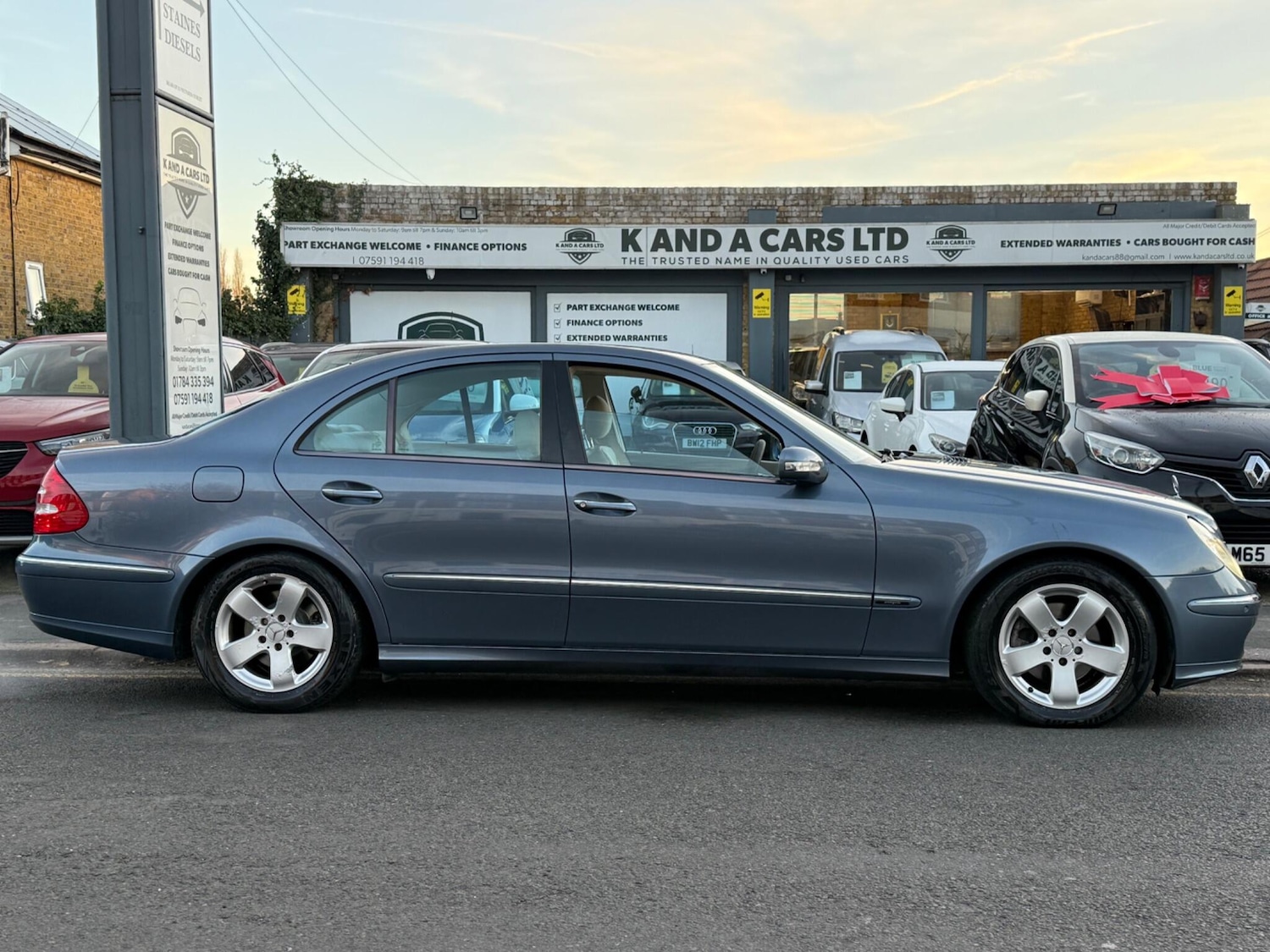 Used Mercedes-Benz E Class 2004 for sale - 76658337: Photo 9