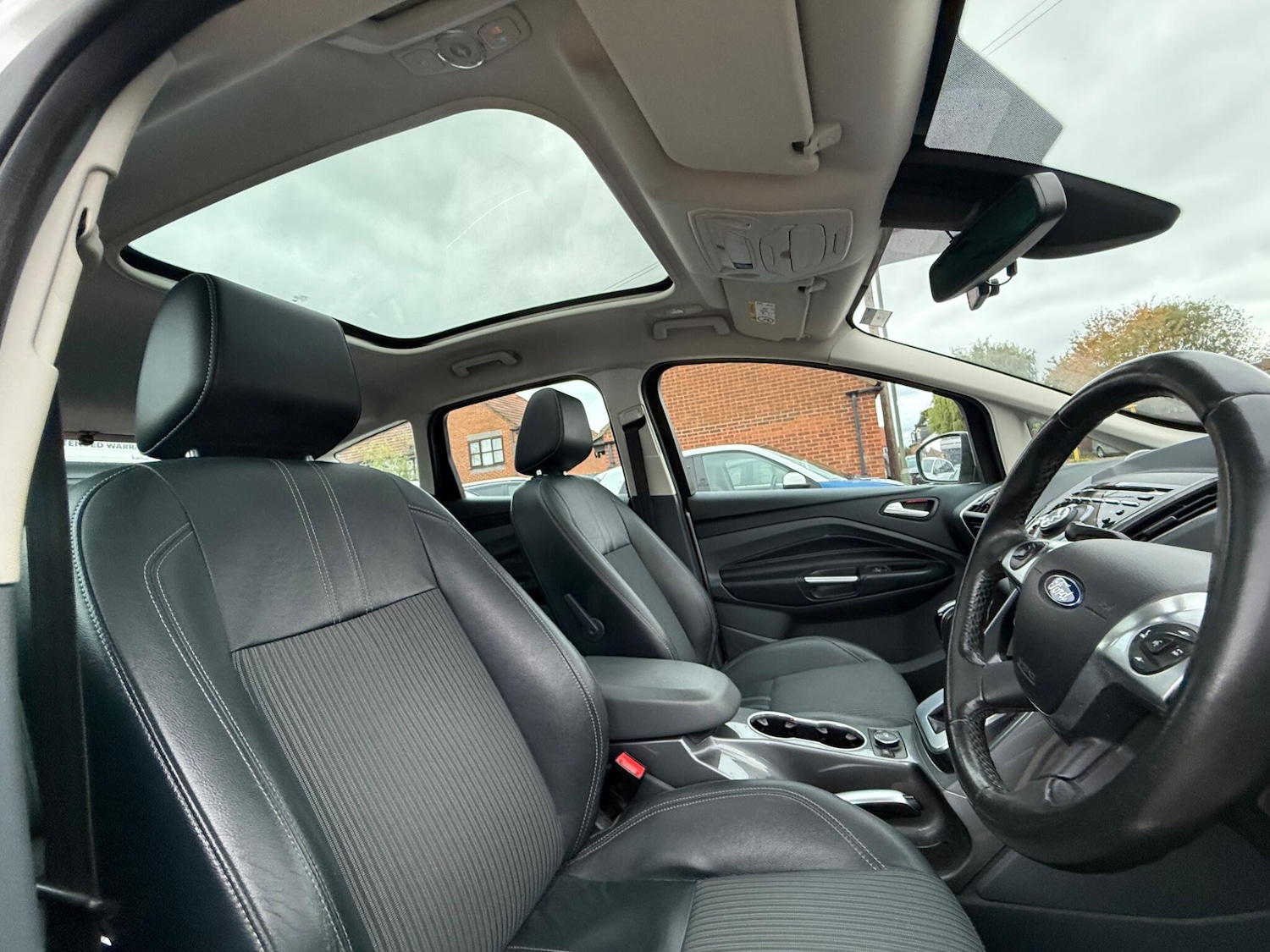 Used Ford C-Max 2014 for sale - 76360239: Photo 17
