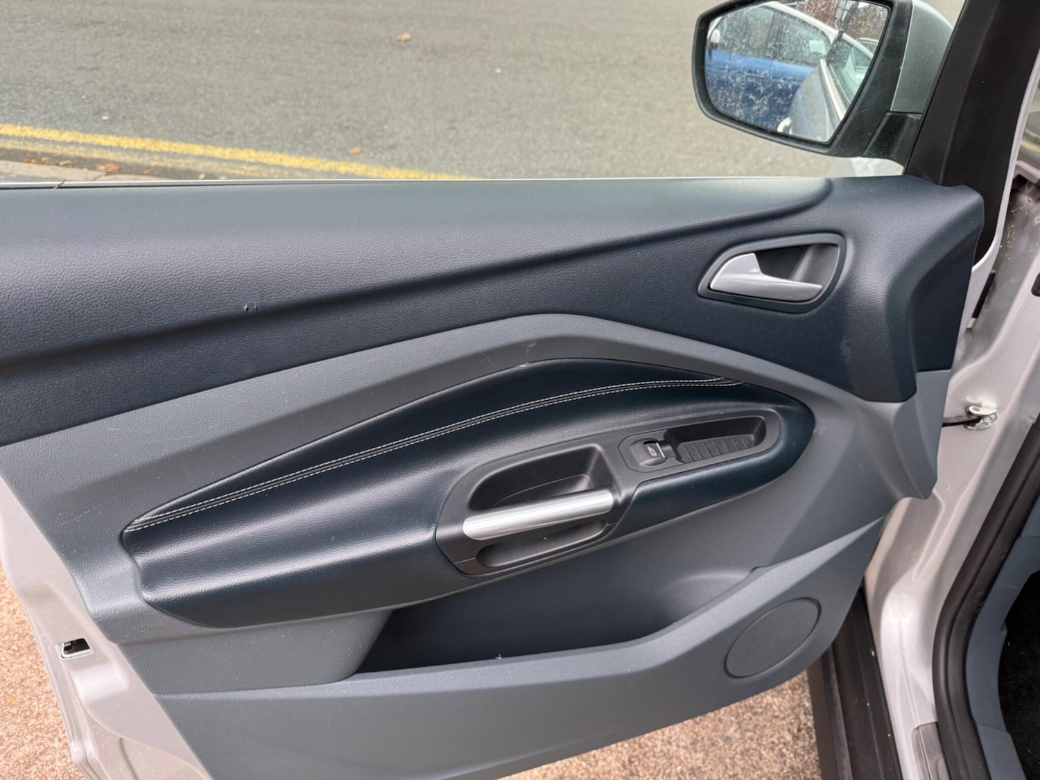 Used Ford C-Max 2014 for sale - 76360239: Photo 30