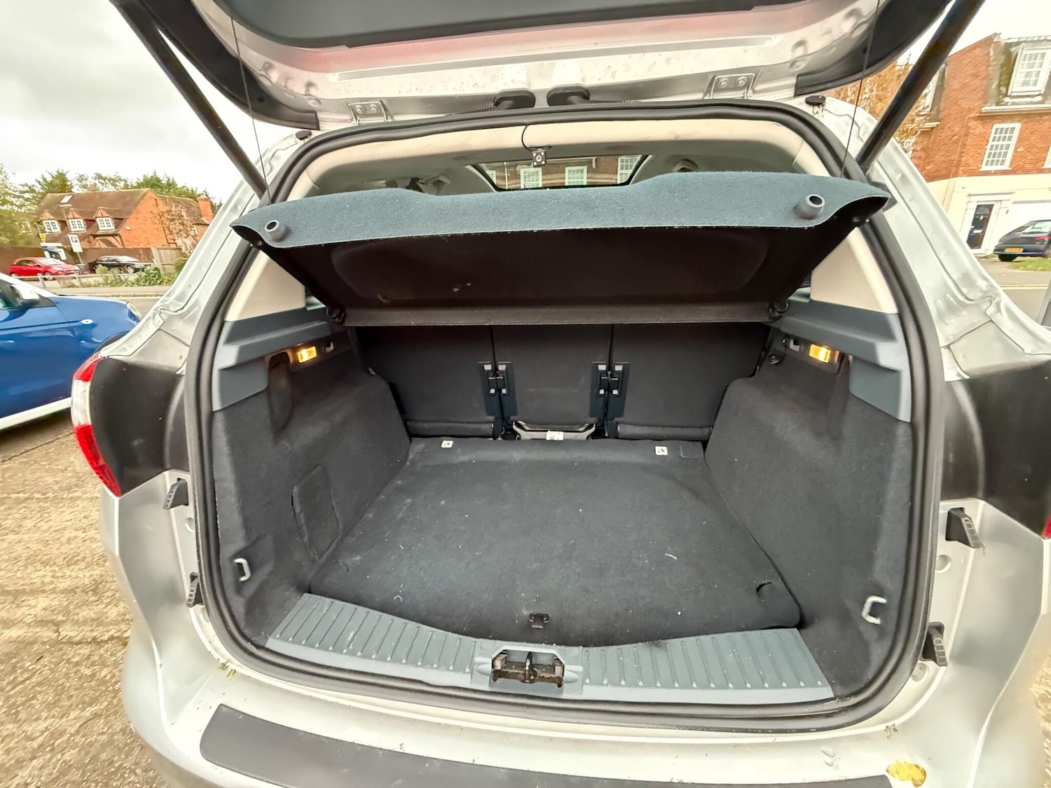 Used Ford C-Max 2014 for sale - 76360239: Photo 47
