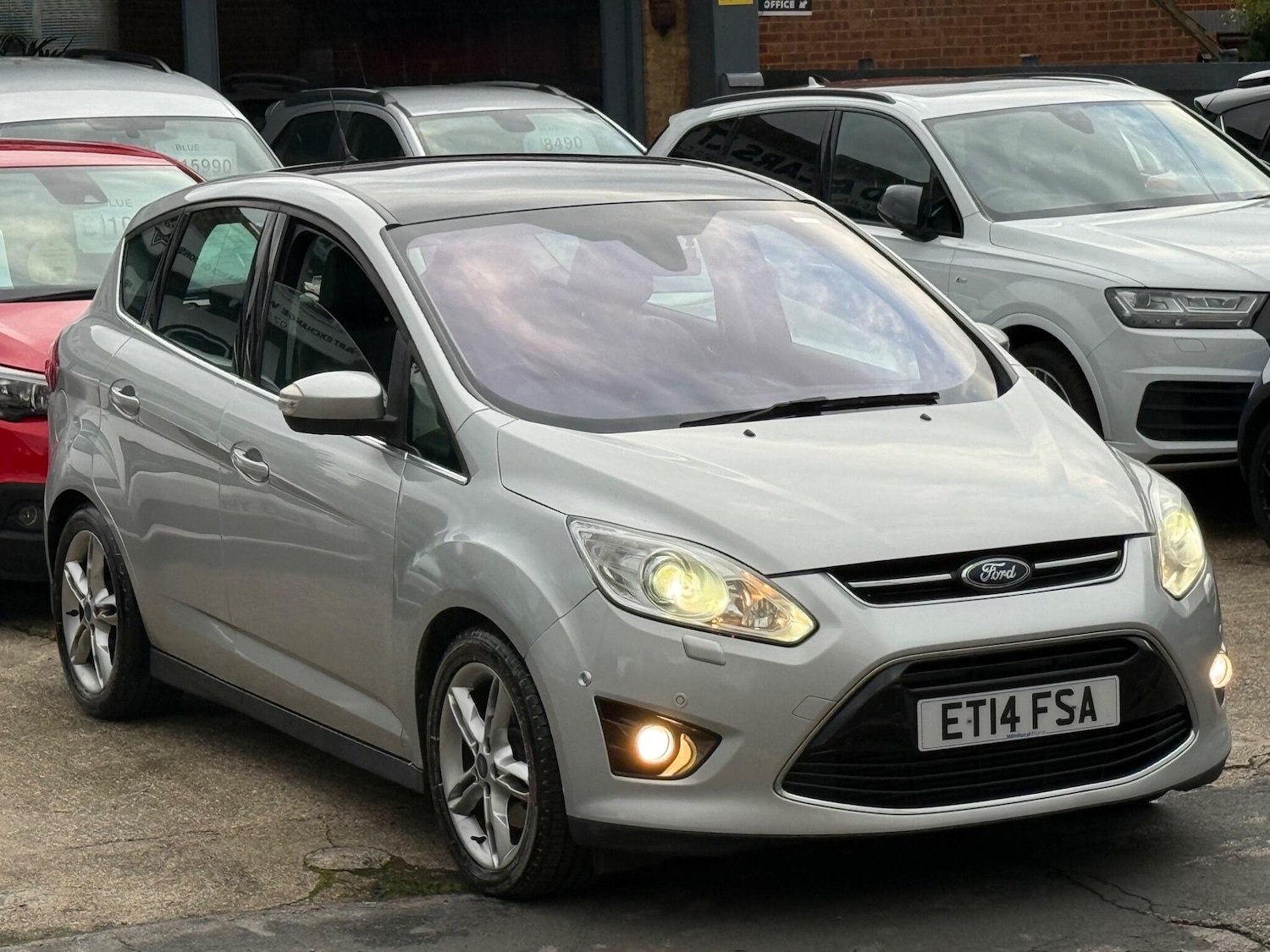 Used Ford C-Max 2014 for sale - 76360239: Photo 5