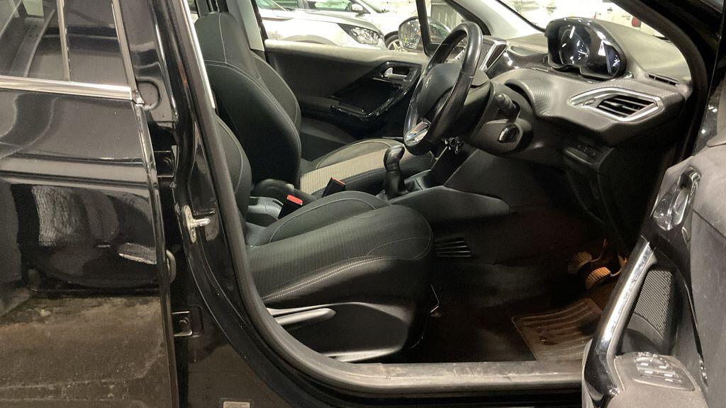 Used Peugeot 208 2018 for sale - 76771745: Photo 15