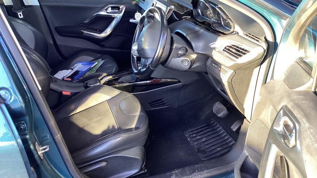 Used Peugeot 2008 2016 for sale - 76823668: Photo 13