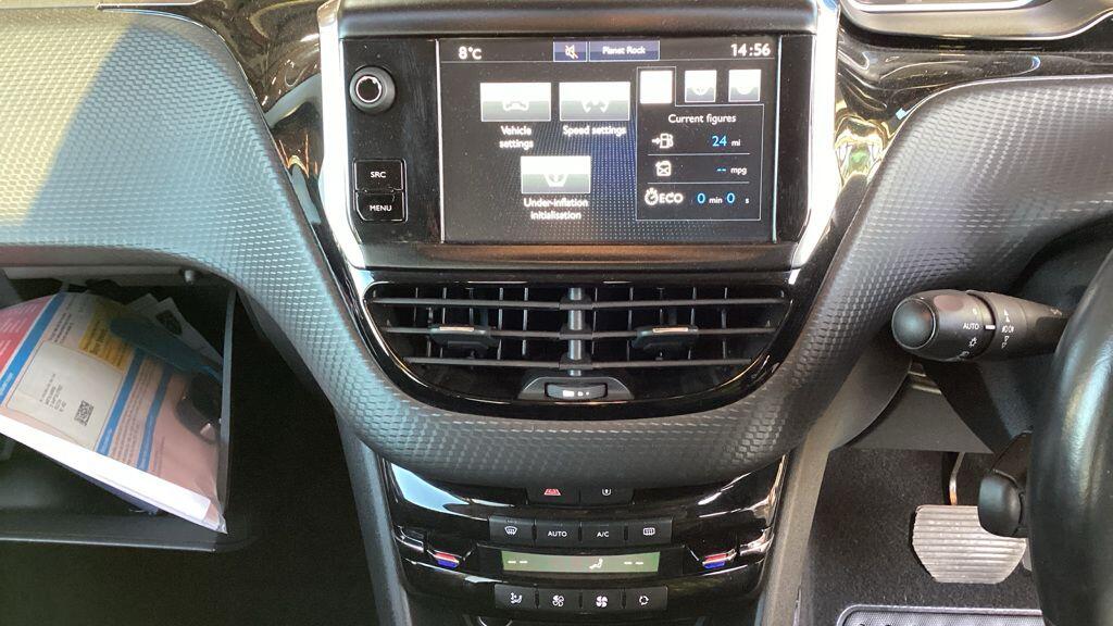 Used Peugeot 2008 2016 for sale - 76823668: Photo 15