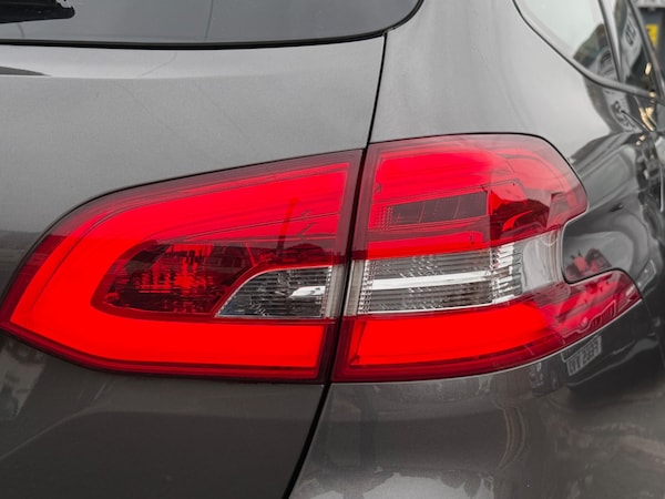 Used Peugeot 308 SW 2016 for sale - 76214291: Photo 10