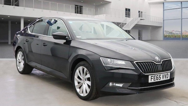 Used Skoda Superb 2016 for sale - 76226177: Photo 1