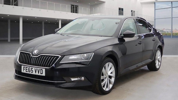 Used Skoda Superb 2016 for sale - 76226177: Photo 3
