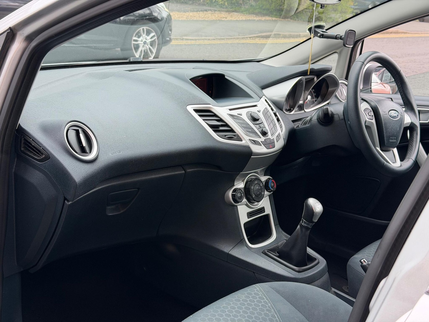 Used Ford Fiesta 2012 for sale - 78071868: Photo 9