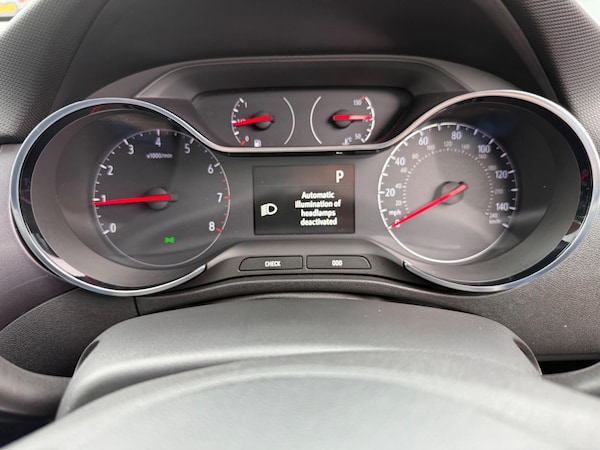 Used Vauxhall Crossland X 2019 for sale - 76109575: Photo 56