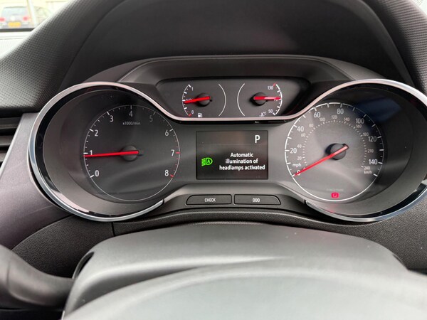 Used Vauxhall Crossland X 2019 for sale - 76109575: Photo 57