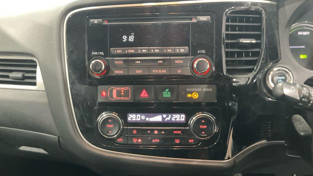 Used Mitsubishi Outlander 2015 for sale - 77143362: Photo 23