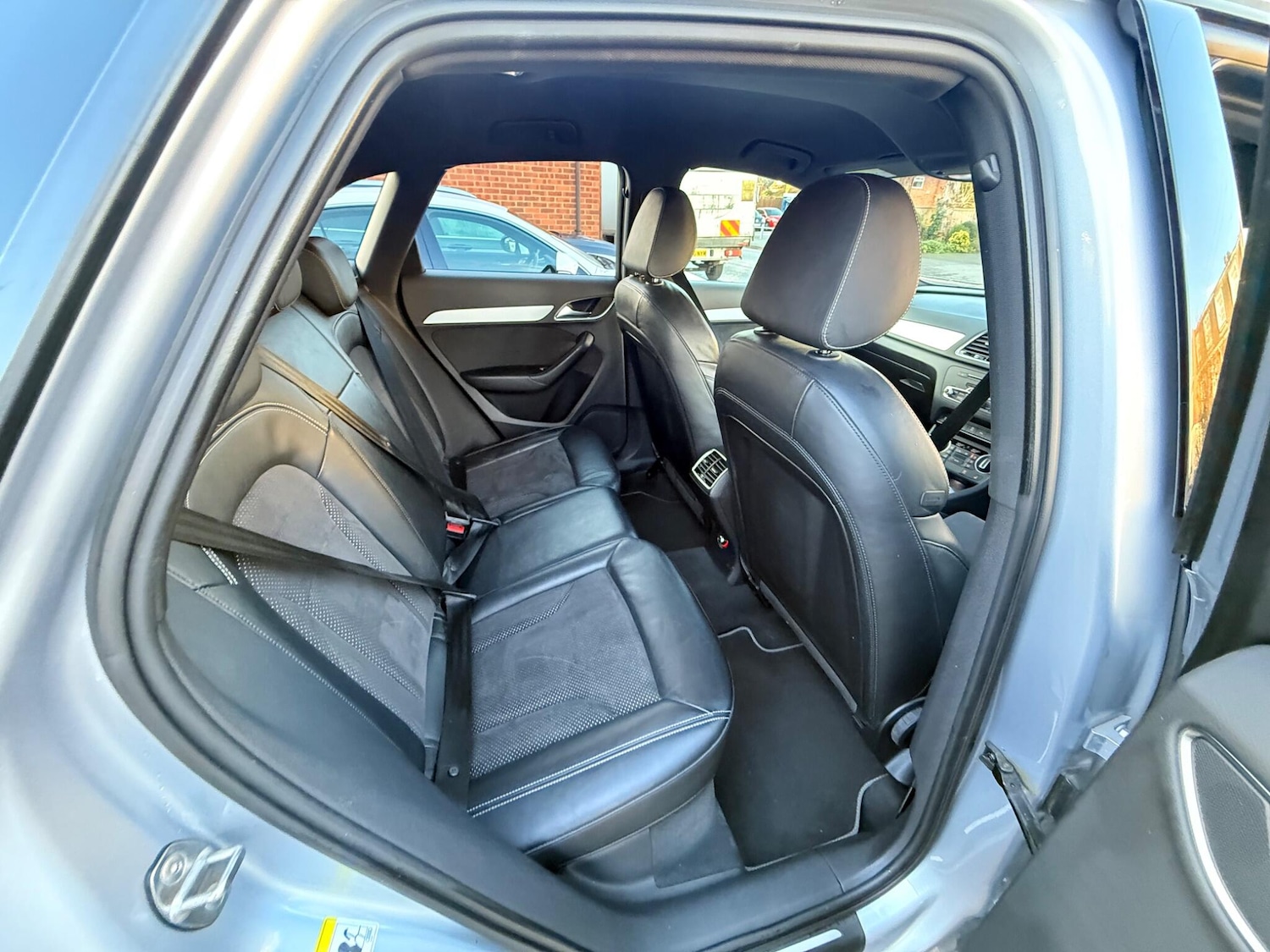 Used Audi Q3 2015 for sale - 76752940: Photo 16