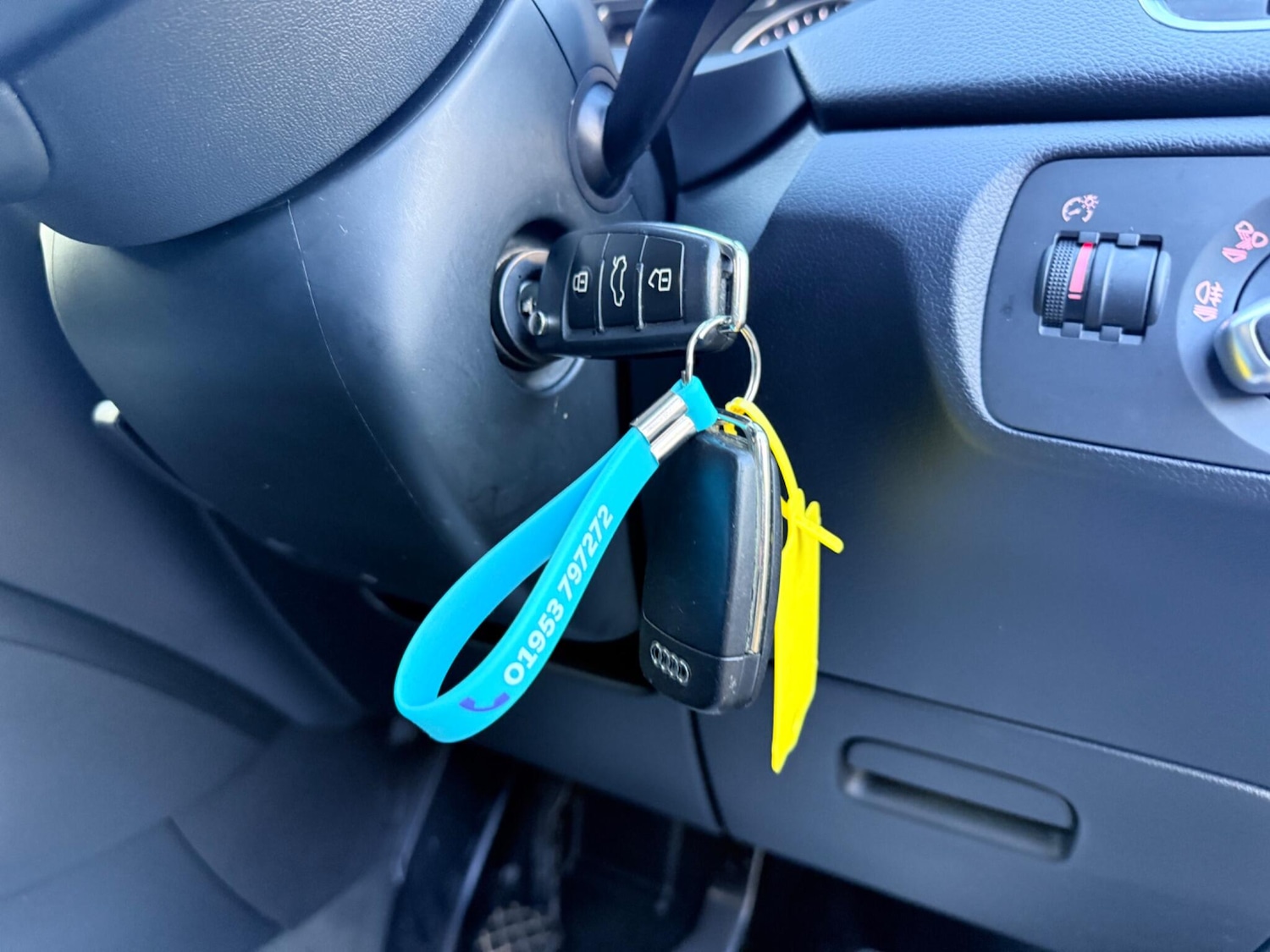 Used Audi Q3 2015 for sale - 76752940: Photo 20