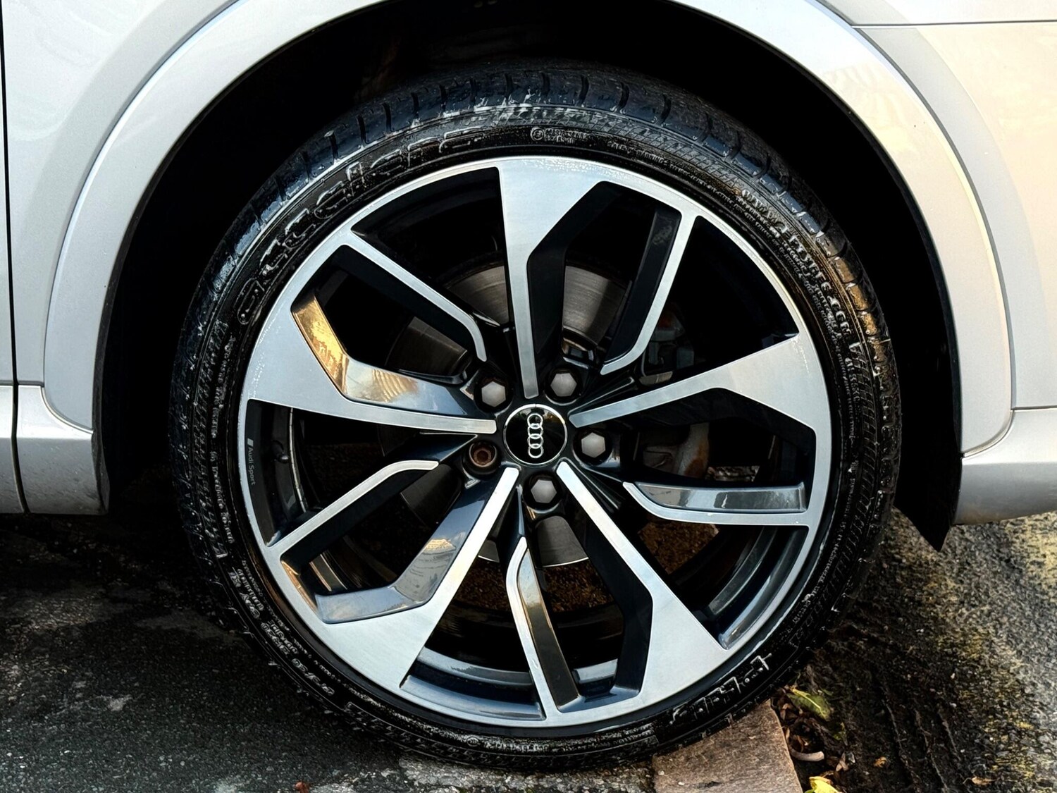 Used Audi Q3 2015 for sale - 76752940: Photo 29