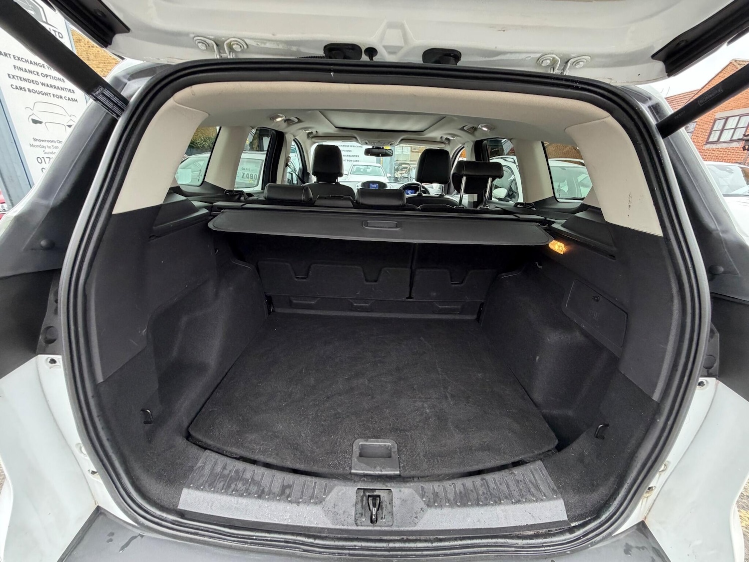 Used Ford Kuga 2014 for sale - 77496081: Photo 41