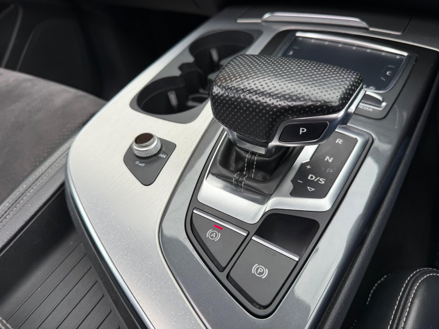Used Audi Q7 2017 for sale - 76270808: Photo 41