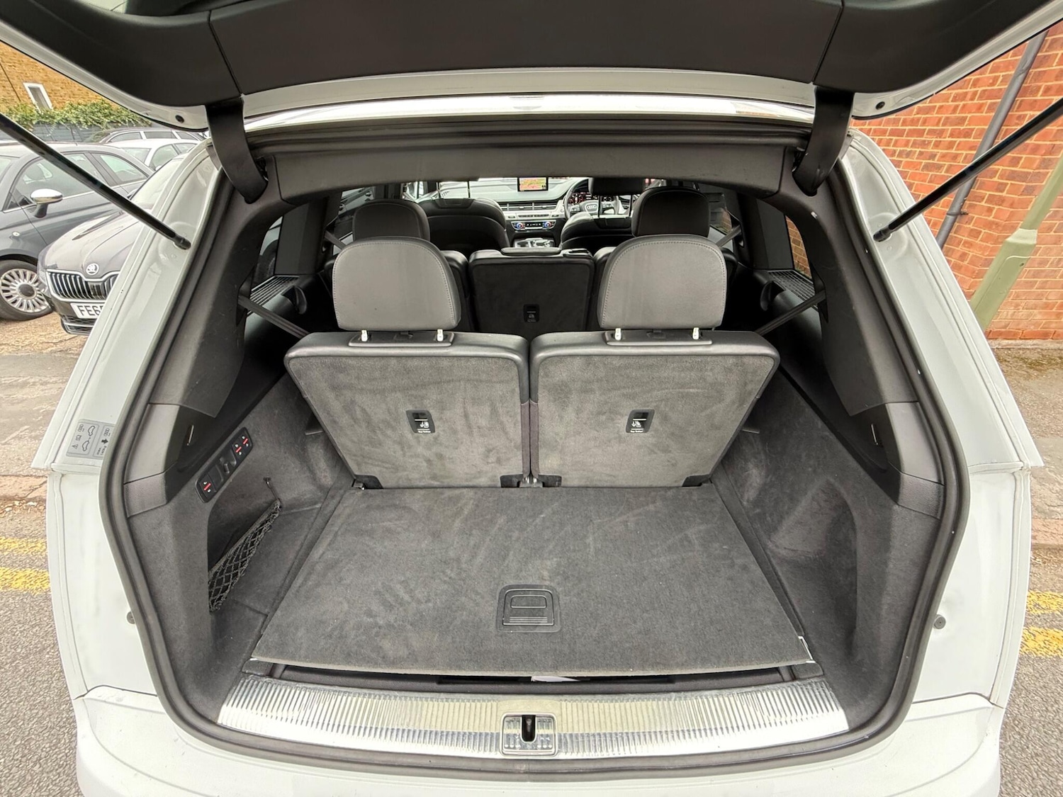 Used Audi Q7 2017 for sale - 76270808: Photo 81