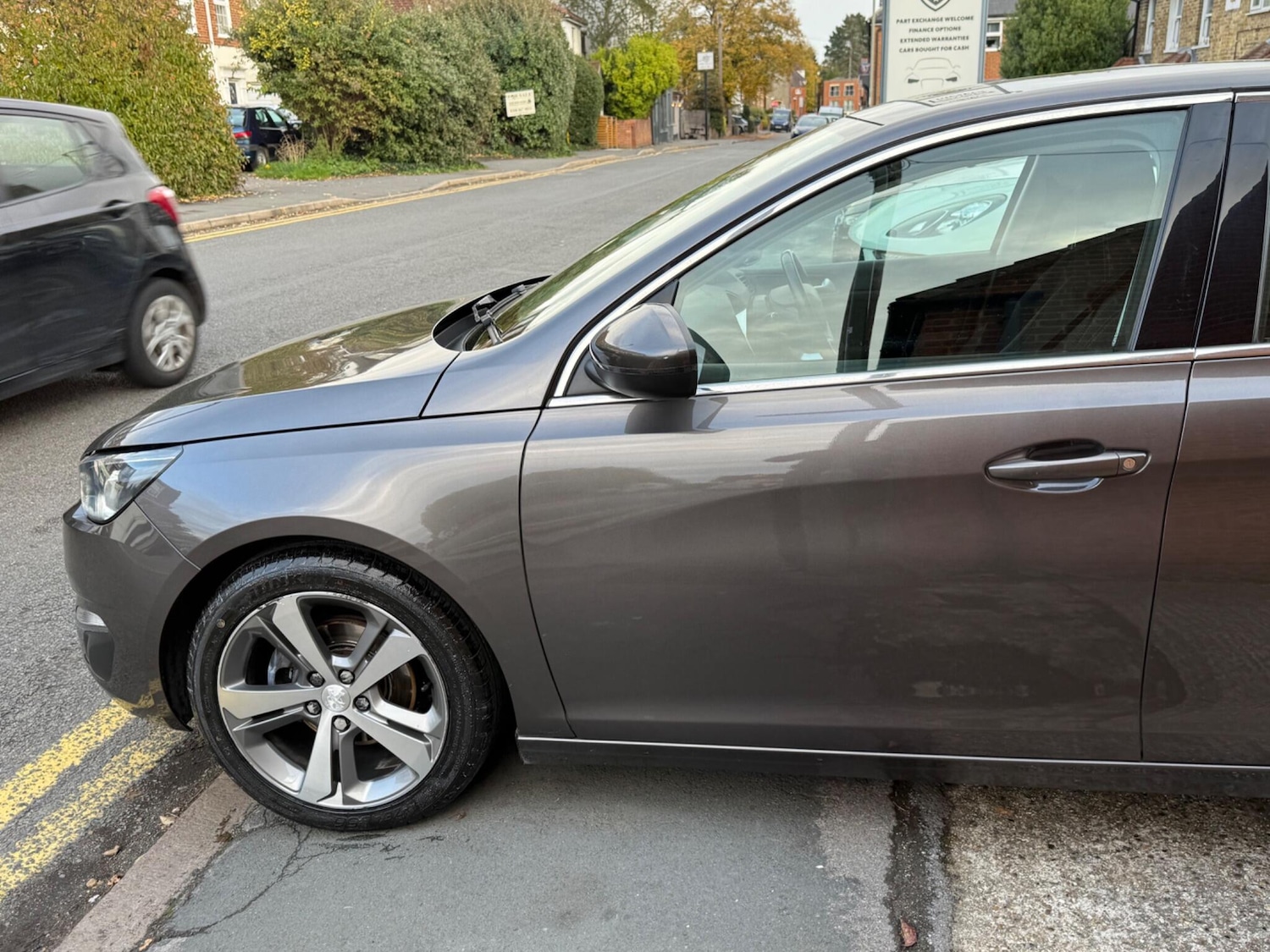 Used Peugeot 308 2015 for sale - 76269634: Photo 16