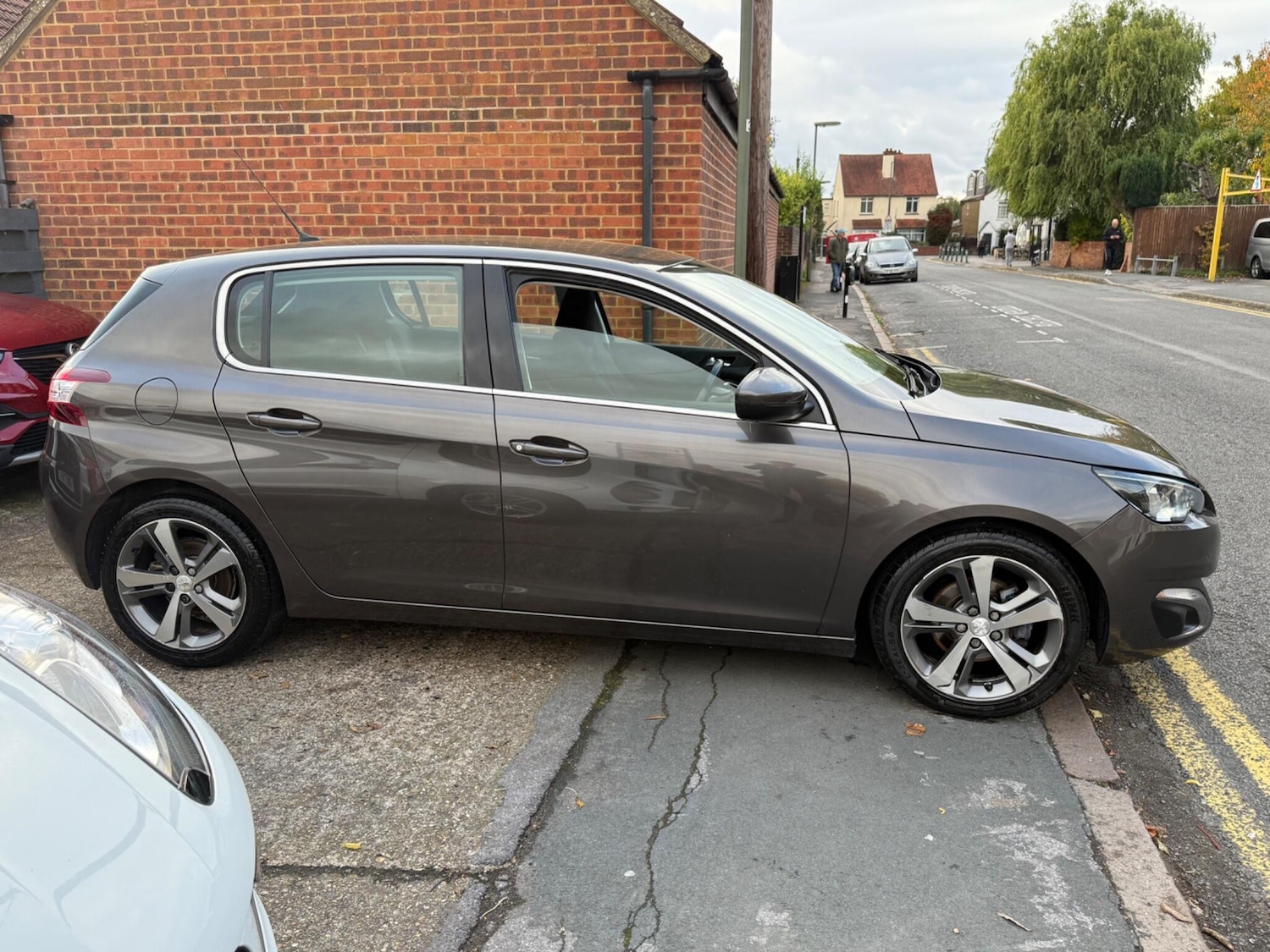 Used Peugeot 308 2015 for sale - 76269634: Photo 18