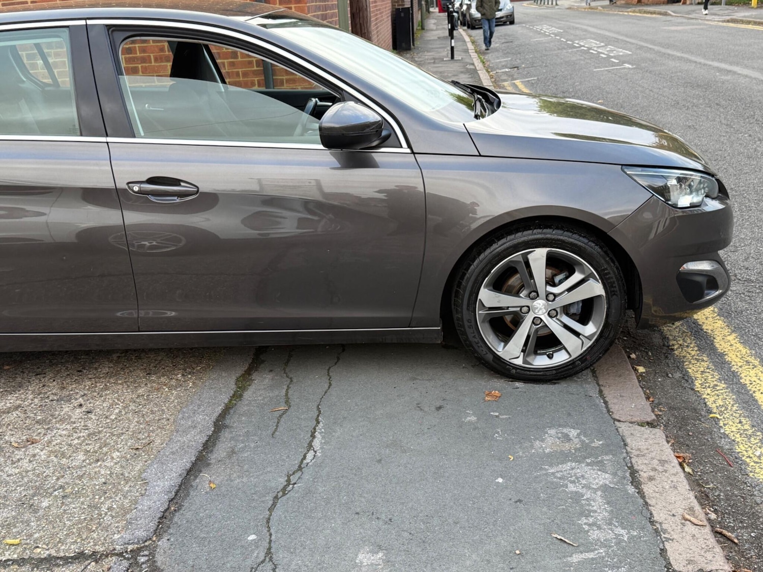Used Peugeot 308 2015 for sale - 76269634: Photo 19