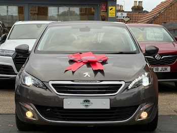 Peugeot - 308
