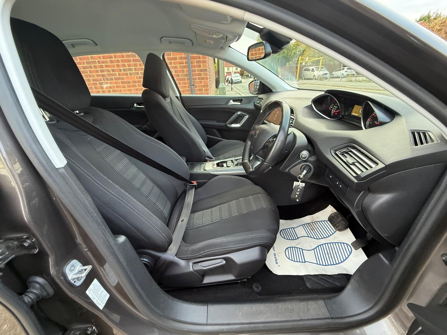 Used Peugeot 308 2015 for sale - 76269634: Photo 55