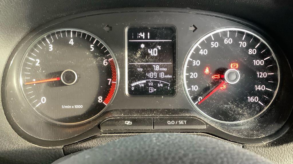 Used Volkswagen Polo 2011 for sale - 77174483: Photo 16