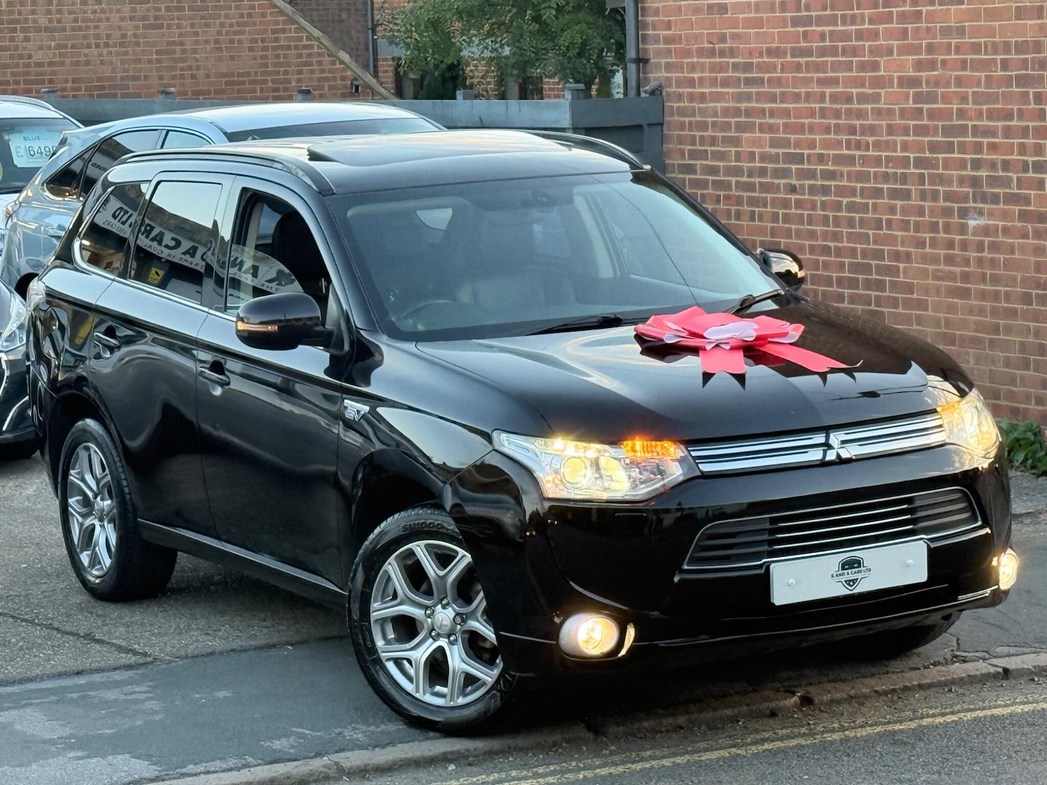 Used Mitsubishi Outlander 2015 for sale - 76012451: Photo 1