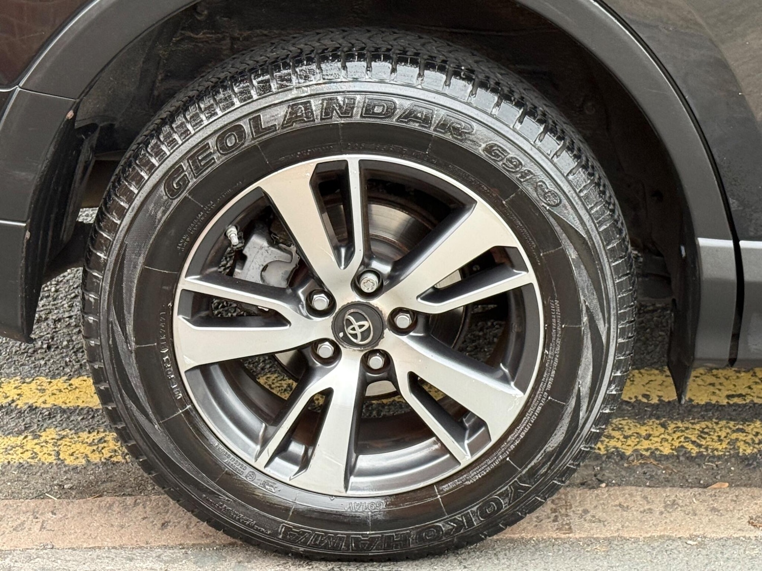 Used Toyota RAV4 2017 for sale - 76314339: Photo 14