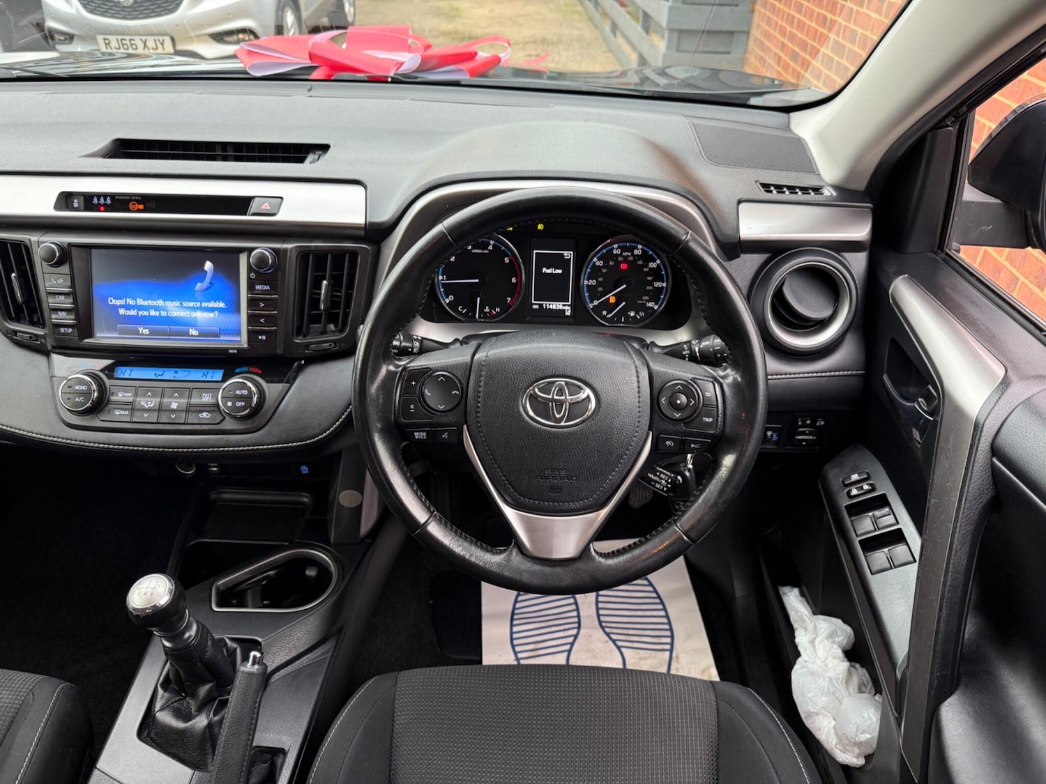 Used Toyota RAV4 2017 for sale - 76314339: Photo 54