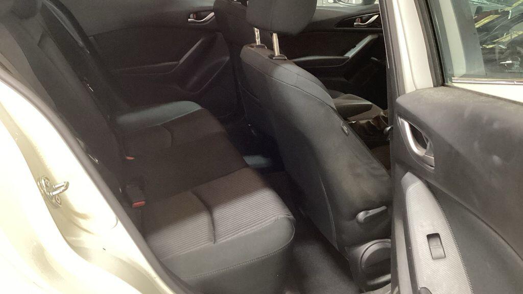 Used Mazda Mazda3 2014 for sale - 76001239: Photo 5