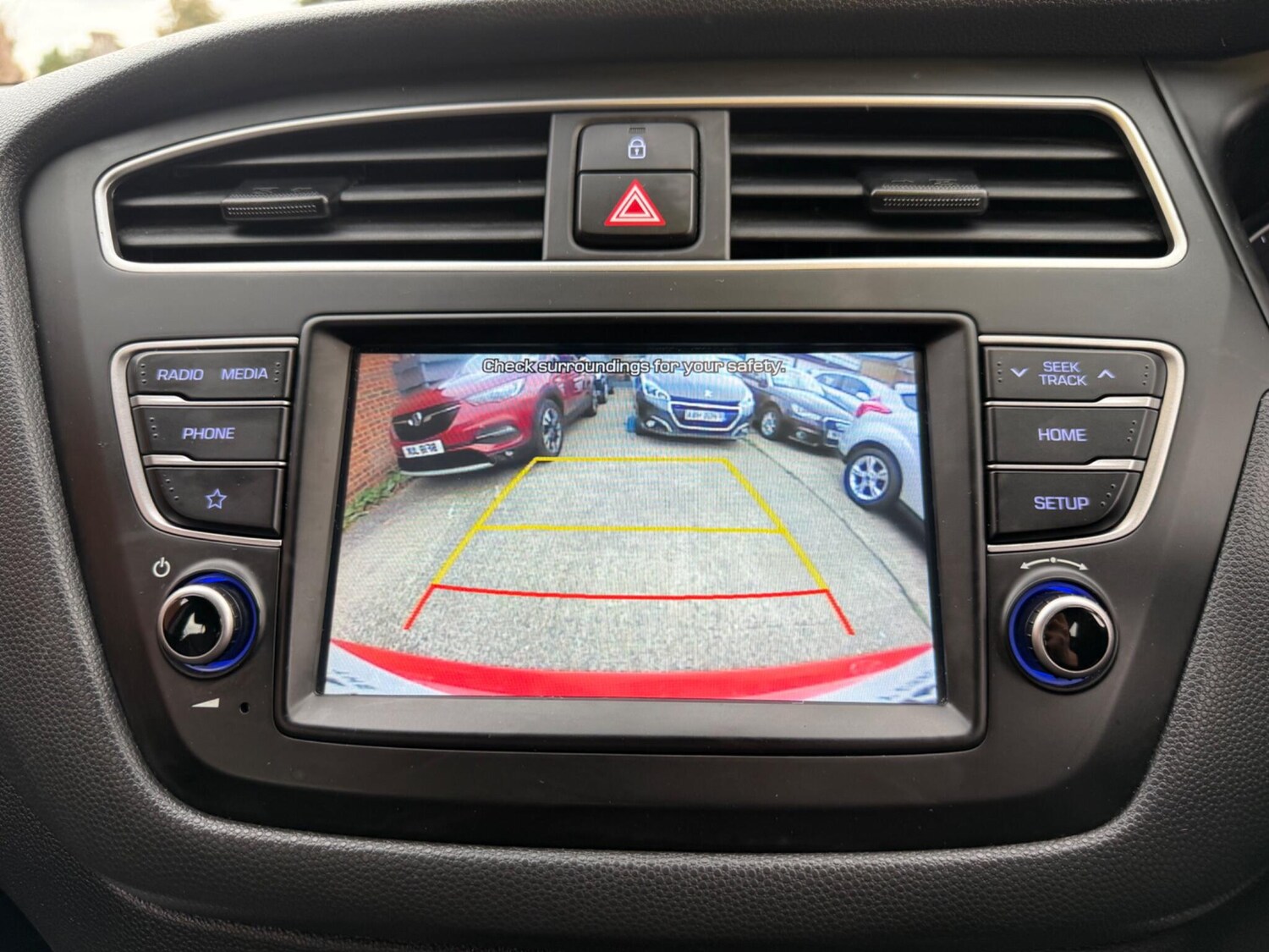 Used Hyundai i20 2019 for sale - 76153018: Photo 34