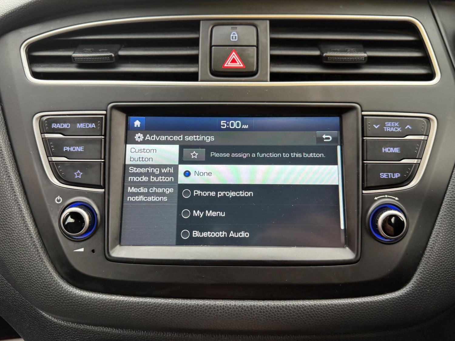 Used Hyundai i20 2019 for sale - 76153018: Photo 42