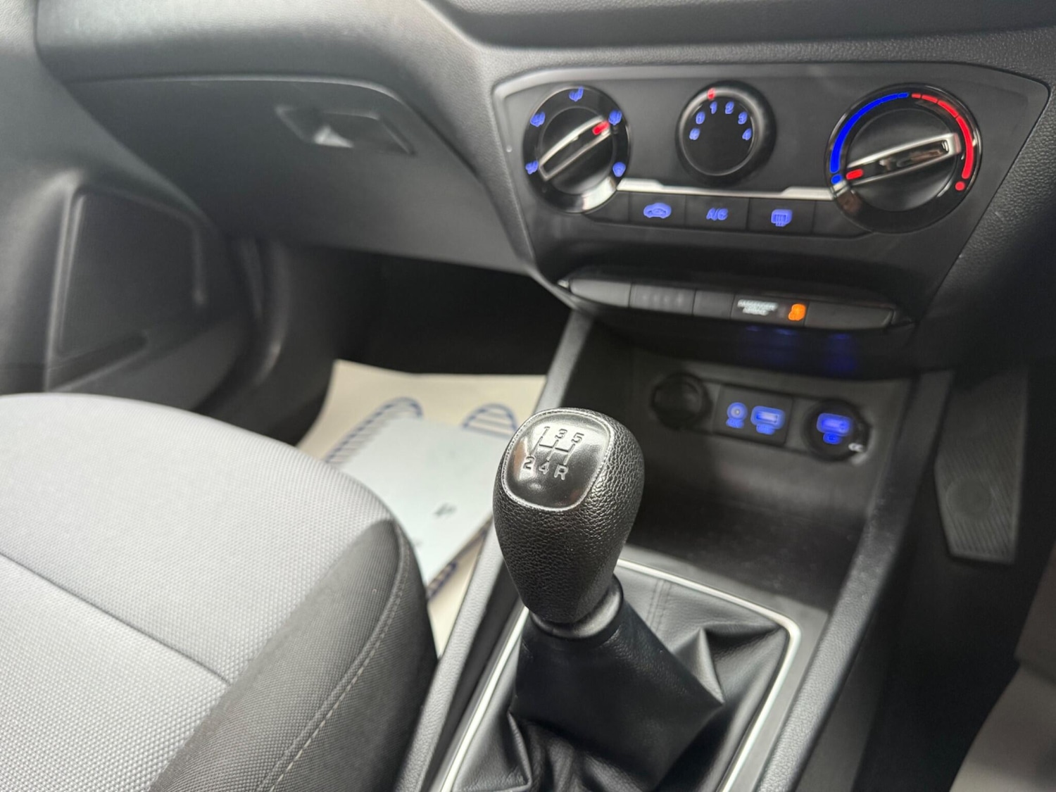 Used Hyundai i20 2019 for sale - 76153018: Photo 47