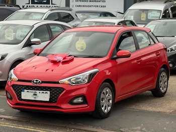 Used Hyundai i20 2019 for sale - 76153018: Photo 4