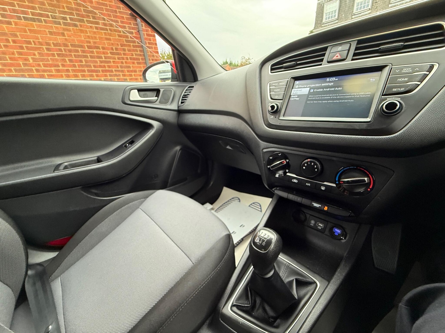 Used Hyundai i20 2019 for sale - 76153018: Photo 60