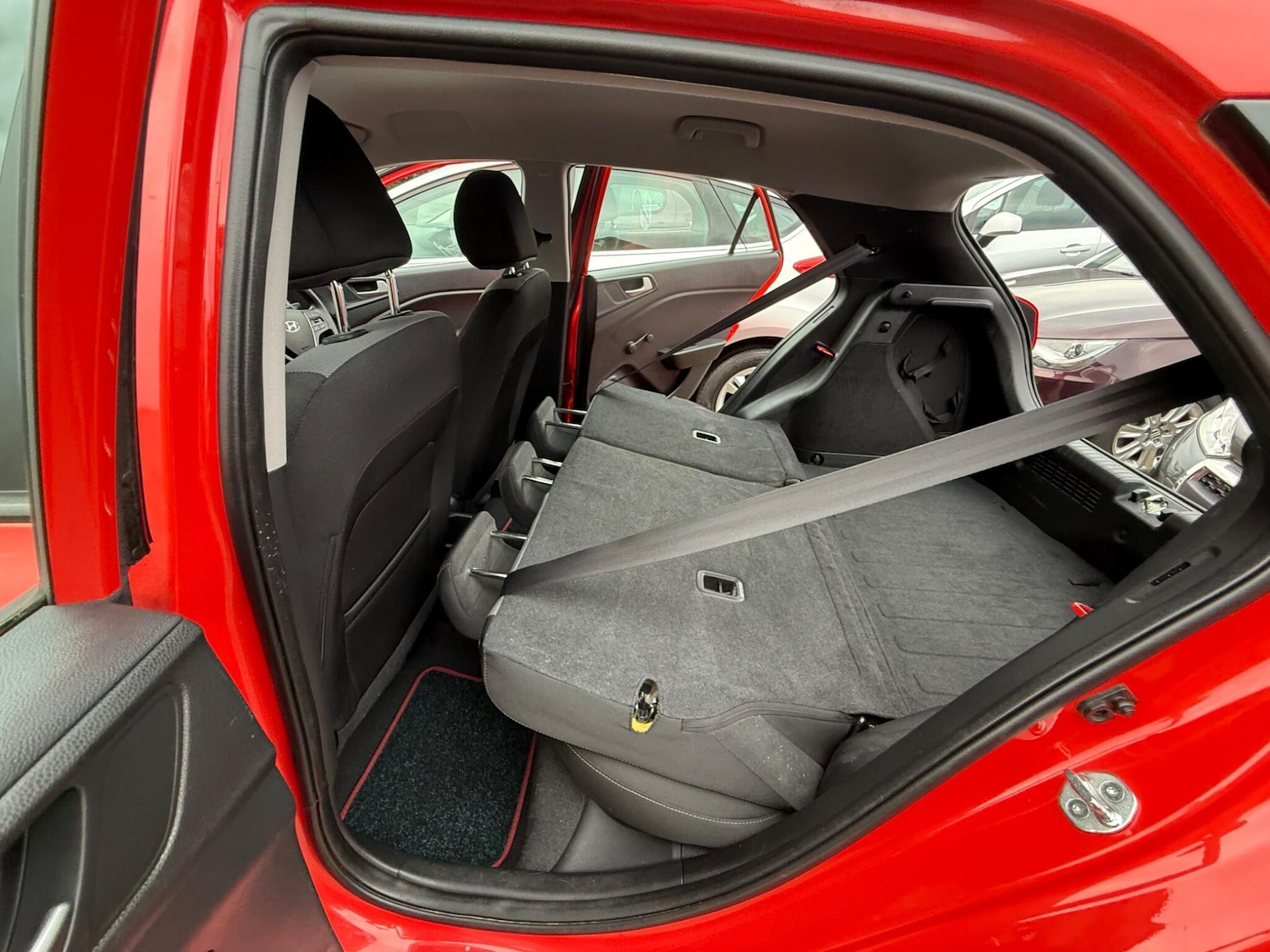 Used Hyundai i20 2019 for sale - 76153018: Photo 63