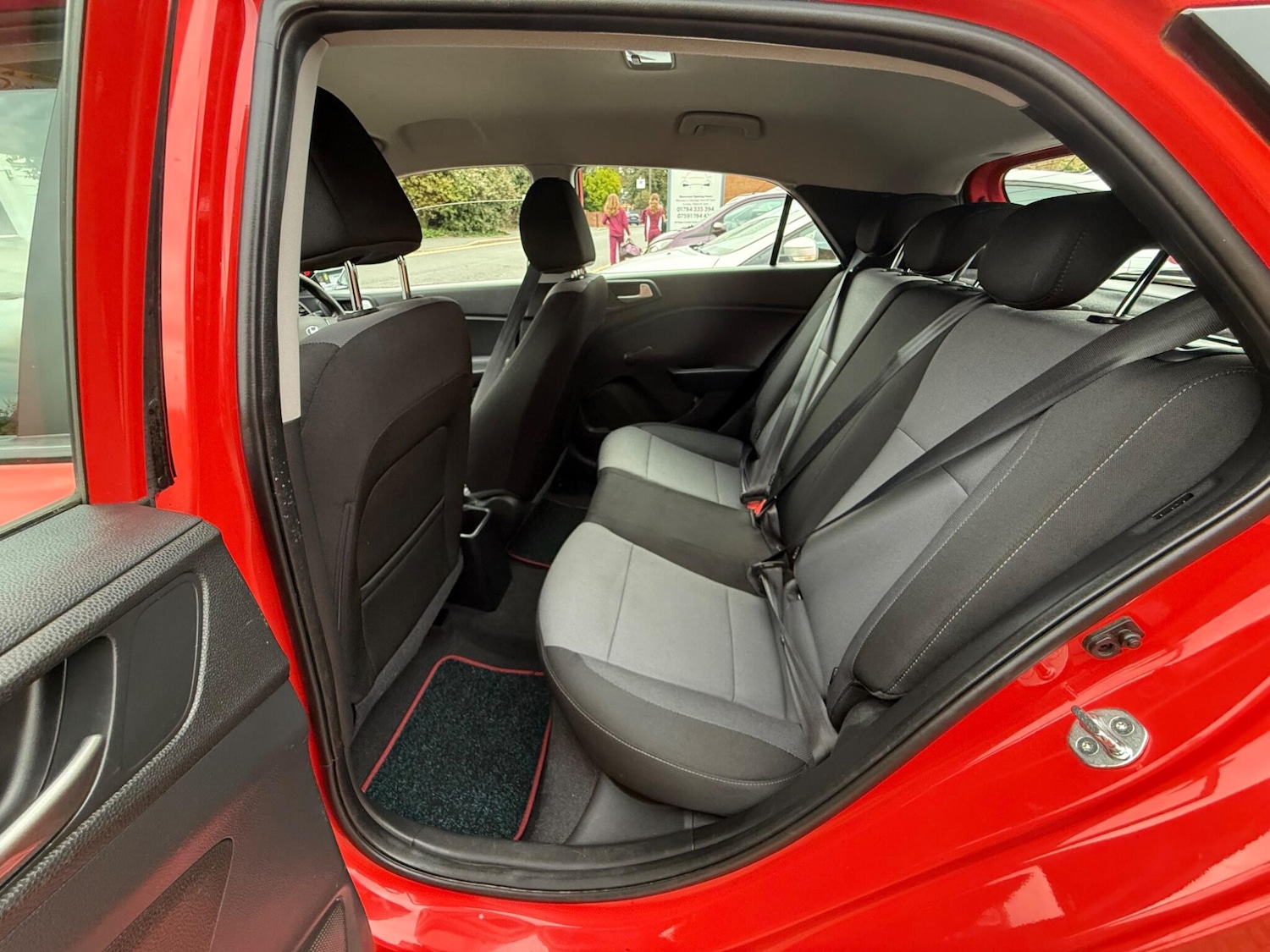 Used Hyundai i20 2019 for sale - 76153018: Photo 70