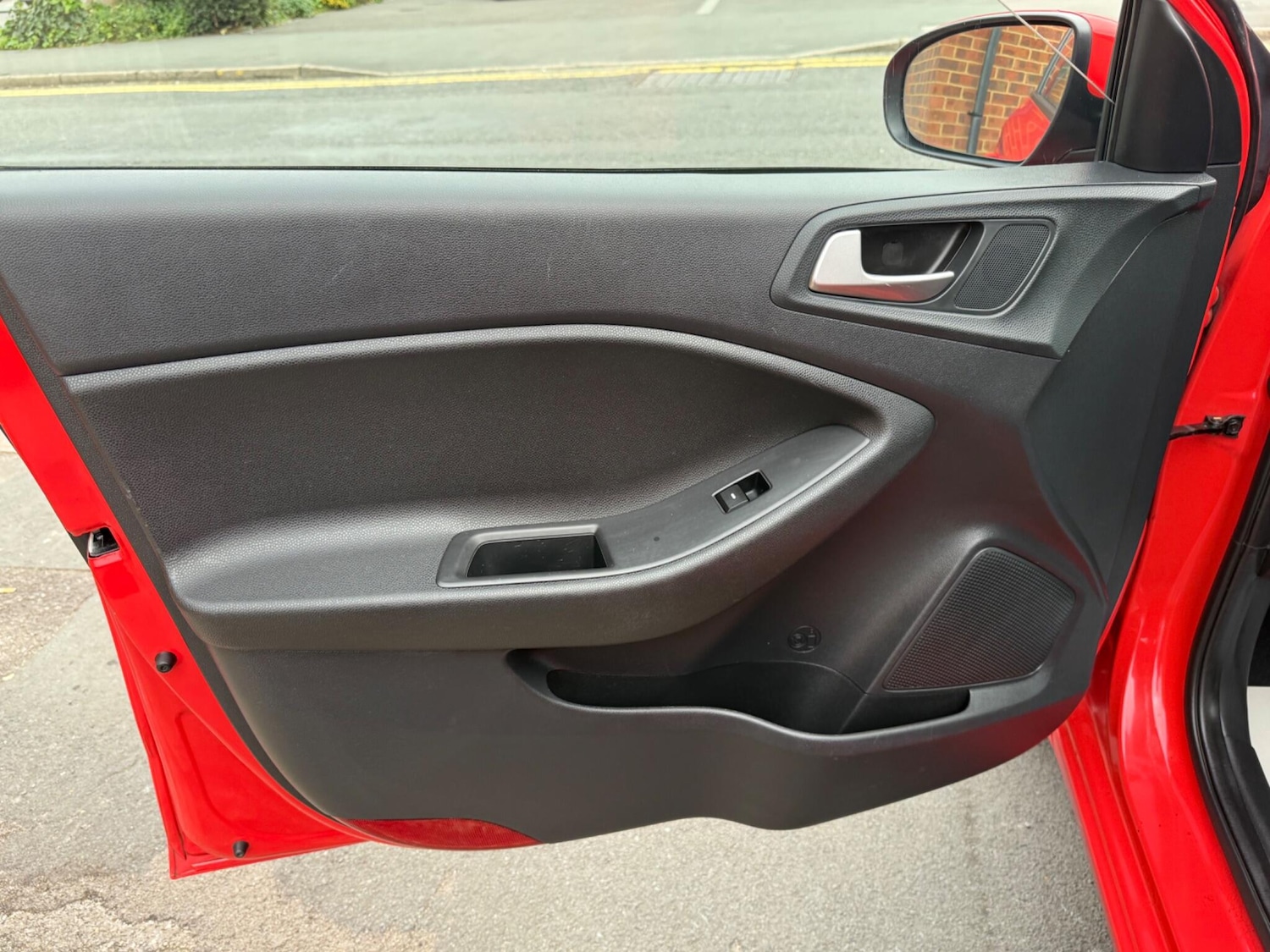 Used Hyundai i20 2019 for sale - 76153018: Photo 71