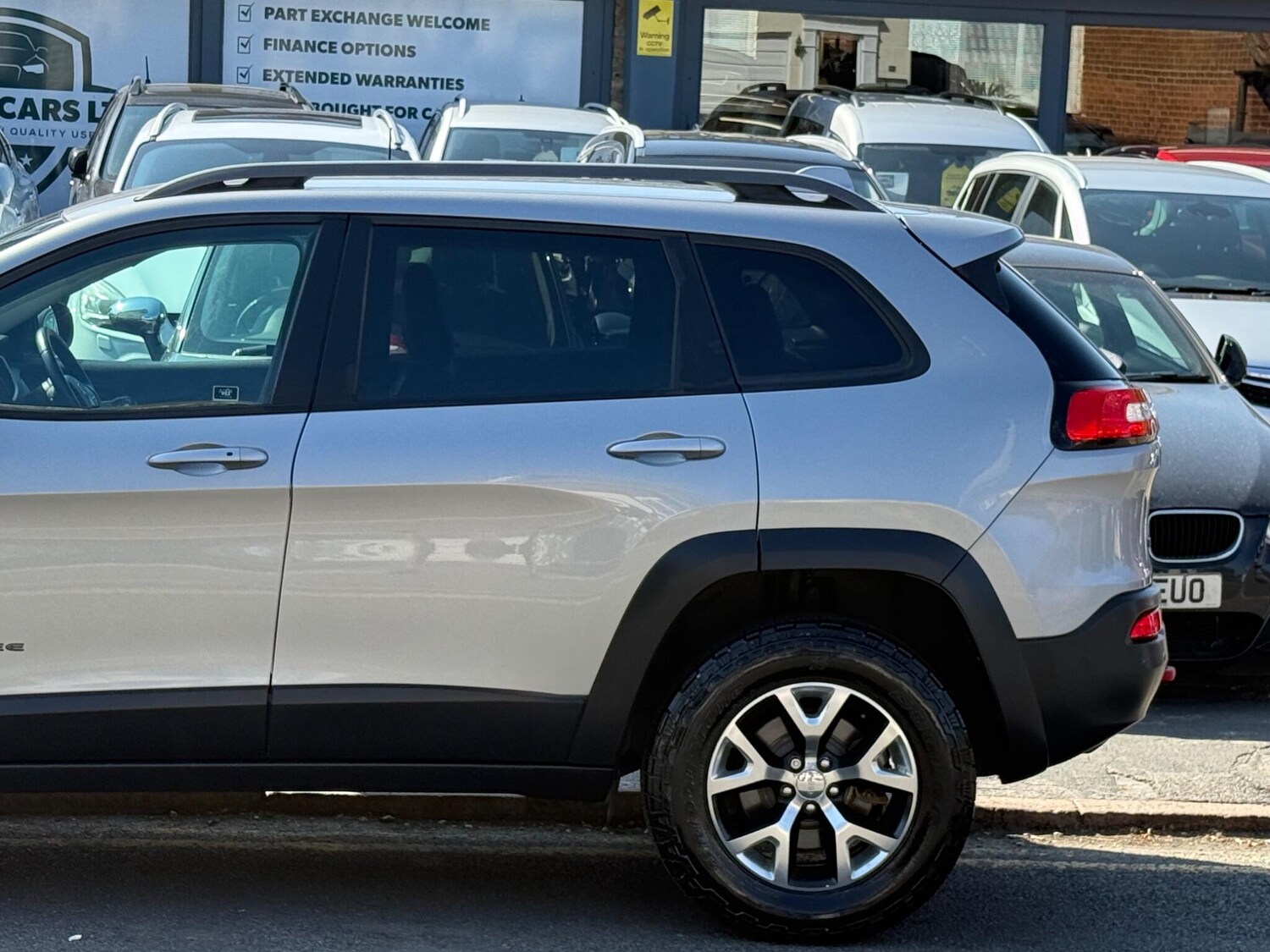 Vehicle 33