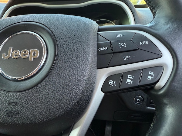 Used Jeep Cherokee 2016 for sale - 75387573: Photo 72