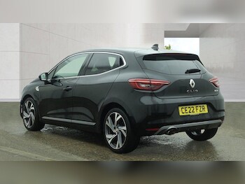 Used Renault Clio 2022 for sale - 78517532: Photo