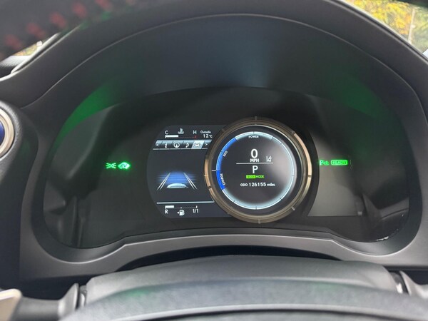 Used Lexus IS 2017 for sale - 76314828: Photo 22