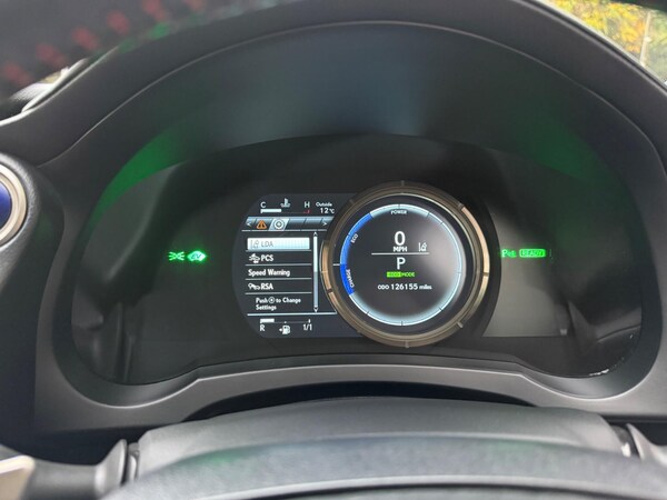 Used Lexus IS 2017 for sale - 76314828: Photo 23