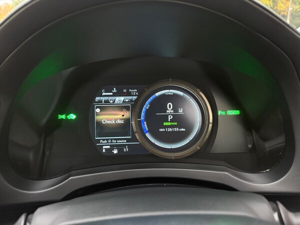 Used Lexus IS 2017 for sale - 76314828: Photo 25
