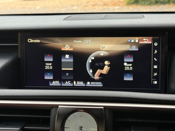 Used Lexus IS 2017 for sale - 76314828: Photo 34
