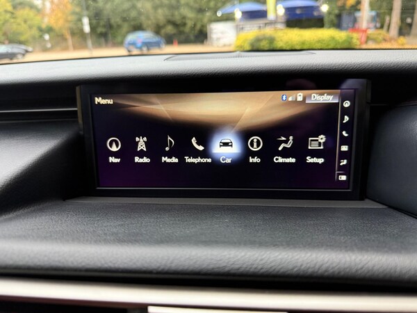 Used Lexus IS 2017 for sale - 76314828: Photo 38