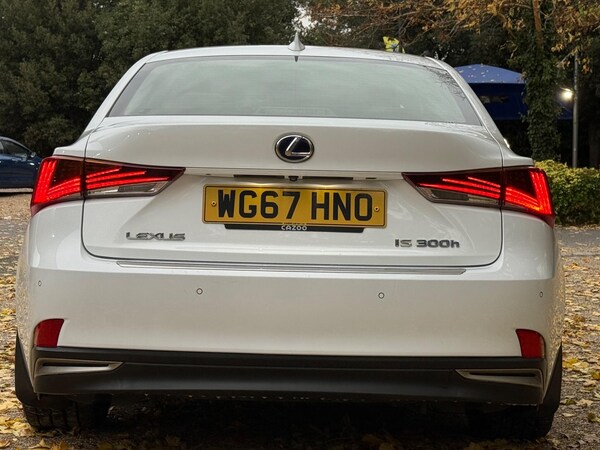 Used Lexus IS 2017 for sale - 76314828: Photo 4