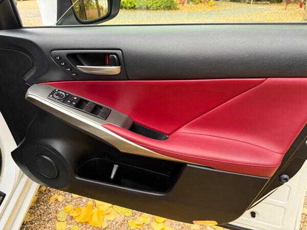 Used Lexus IS 2017 for sale - 76314828: Photo 53